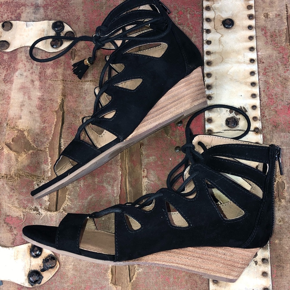Report Lace Up Wedge Sandal SZ 6.5